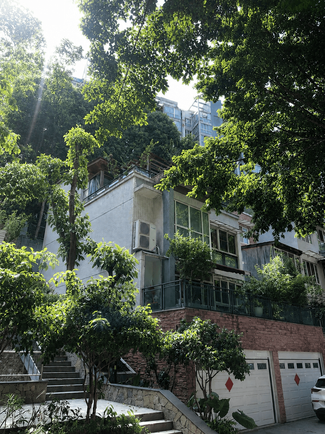 河源岛居岁月从容升级：小小岛老别墅加装蒂升悦行款电梯